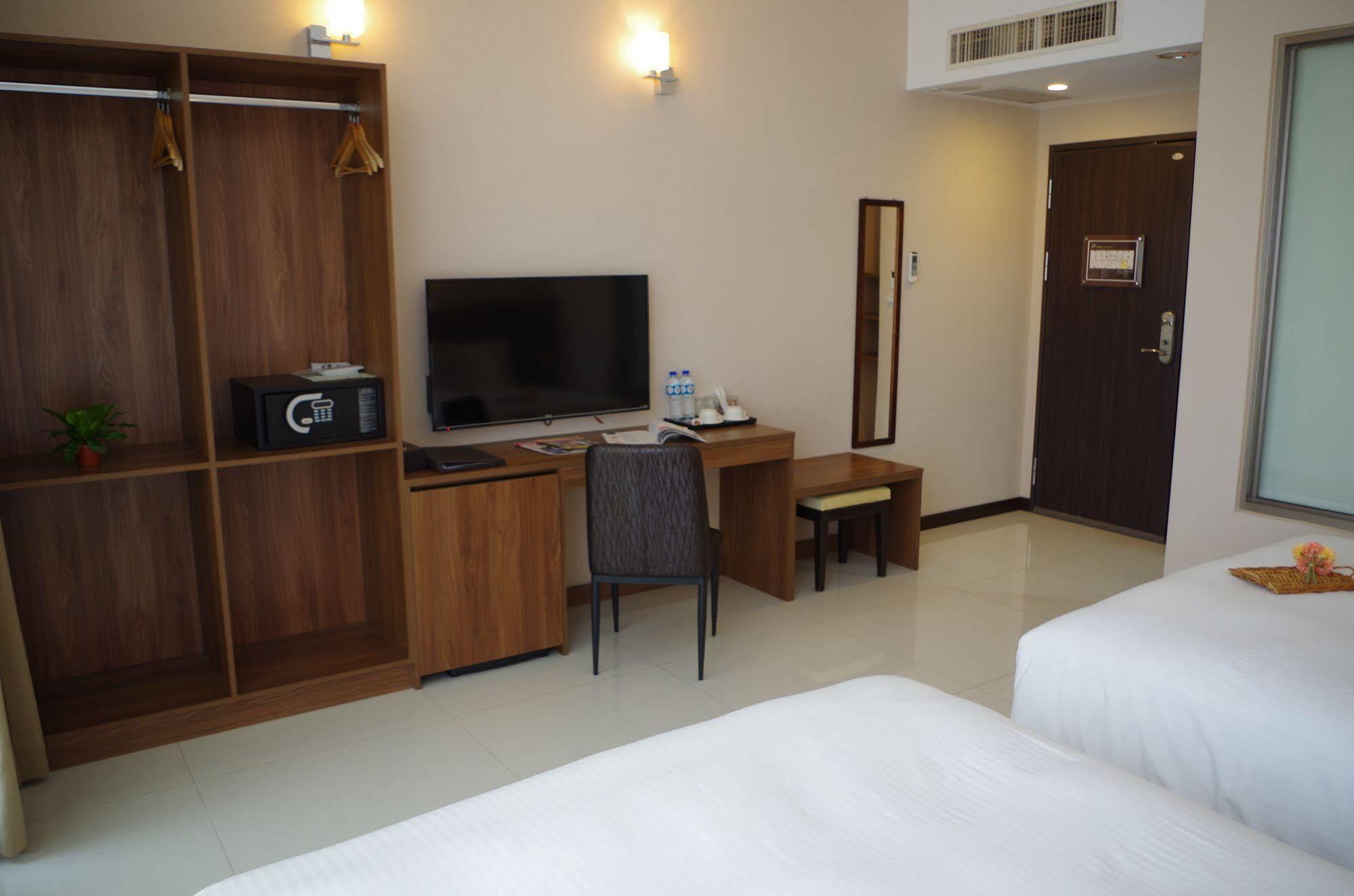 Hotel Leisure Beitou Taipei Esterno foto